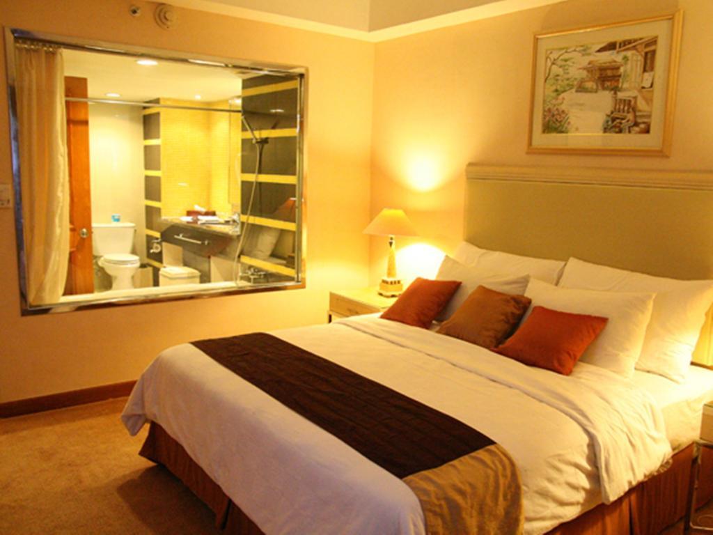 Hotel Gran Puri Manado Exteriér fotografie