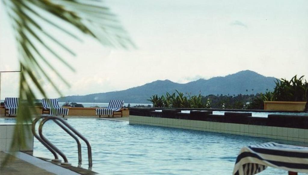 Hotel Gran Puri Manado Exteriér fotografie