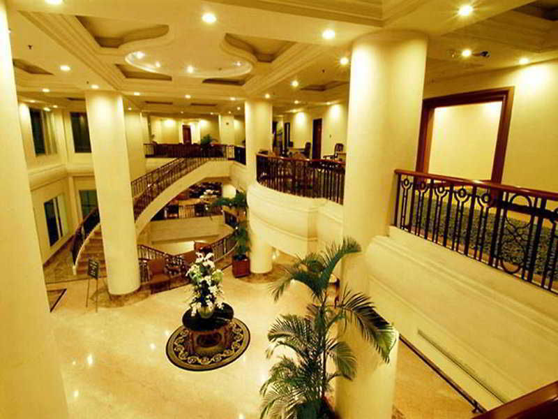 Hotel Gran Puri Manado Exteriér fotografie